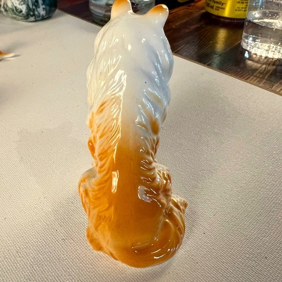 Giftcraft lassie bone china figurine. - Picture 3 of 5